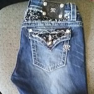 Size 28 miss me jeans